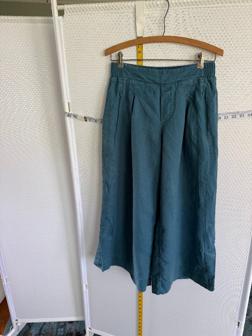 ATHLETA LINEN CULOTTE/SPLIT SKIRT
